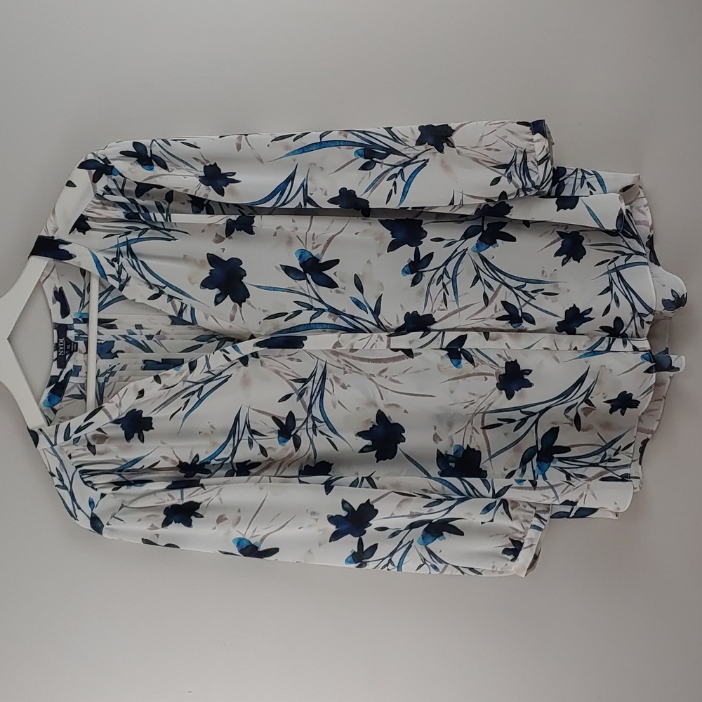 NYDJ Size XL 3/4 sleeve floral flowy blouse